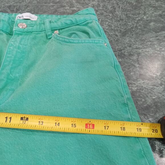 Zara Green High Waisted Wide Leg Jeans Raw Hem Women’s Size 4 Green - Picture 10 of 13